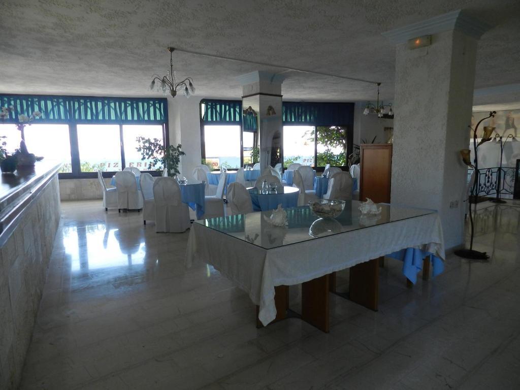 Azure Mare Hotel (Adults Only) Hersonissos  Exterior photo