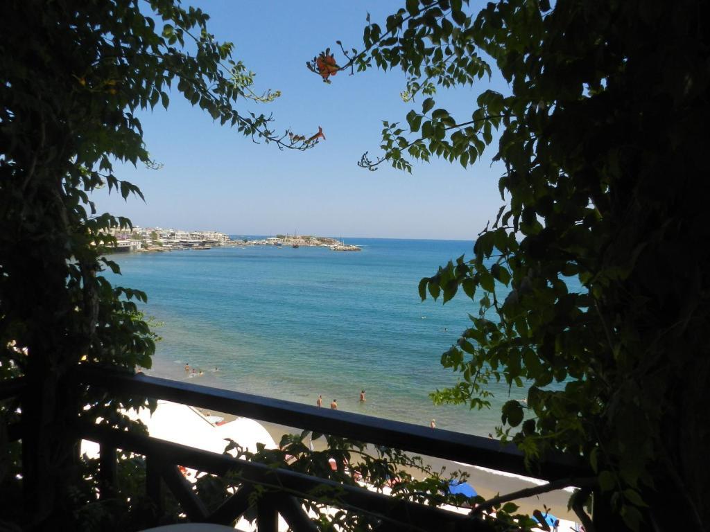 Azure Mare Hotel (Adults Only) Hersonissos  Exterior photo